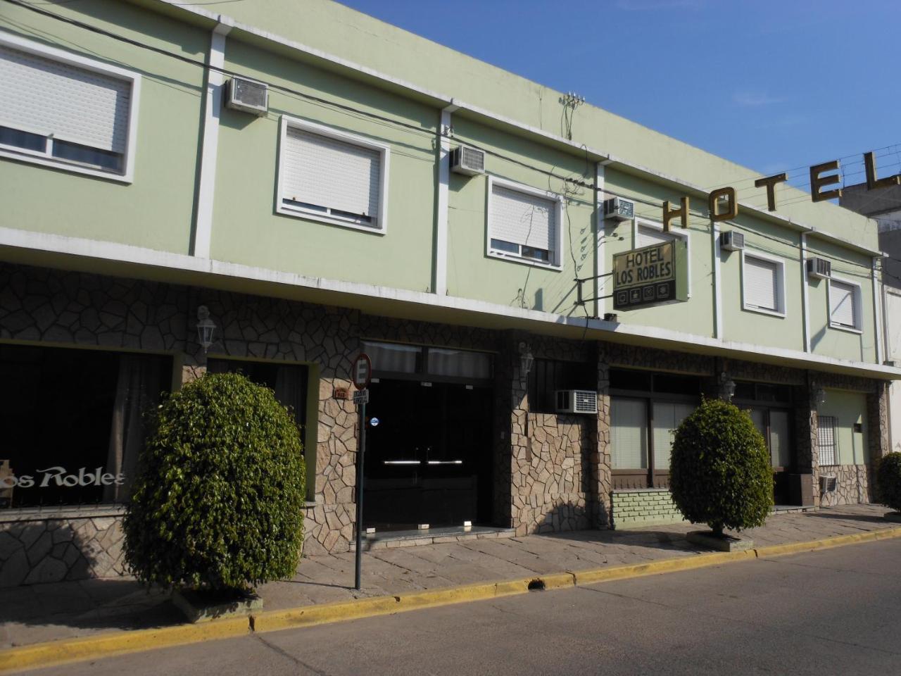 Hotel Los Robles Gualeguaychú Exteriör bild